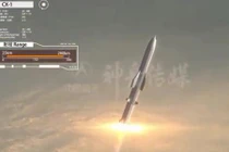 Clip vũ khí Trung Quốc hạ gục máy bay, tàu chiến Mỹ