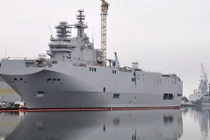 Lộ ảnh tàu đổ bộ Mistral thứ 2 Pháp đóng cho Nga