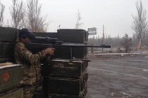 Ly khai miền đông thử súng diệt thiết giáp QĐ Ukraine