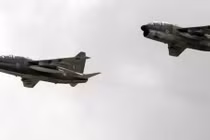 Cận cảnh lễ tiễn biệt chiến đấu cơ A-7 cuối cùng