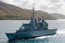 Đo sức mạnh chiến hạm Pháp đang ở thăm Việt Nam