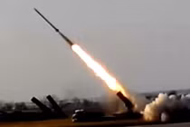 Pháo phản lực Quân đội Ukraine bắn dữ dội ở miền đông