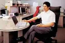 4 tháng giúp chồng 'giã biệt' bệnh sùi mào gà bằng nghệ