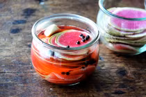 Hỗn hợp nước ép cam, củ cải đỏ chữa bách bệnh