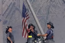 Tiết lộ về lá cờ biểu tượng tinh thần kiên cường ngày 11/9