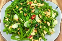 Công thức nộm rau muống giòn mát cho ngày hè nóng