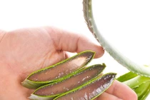 11 loại tinh dầu, thảo dược làm đẹp tóc