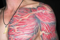 13 hình xăm nội tạng kinh dị 