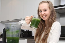 Bí quyết trẻ mãi tuổi 16 của bà cô 30 tuổi