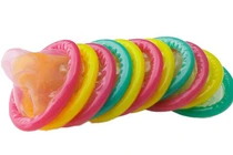 Kỳ quái dùng bao cao su... chữa đau khớp