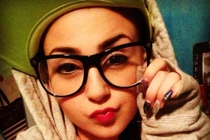 Mỹ nhân trang điểm đẹp như mơ qua đời vì ung thư