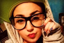 Mỹ nhân trang điểm đẹp như mơ qua đời vì ung thư