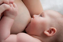 8 việc cần làm 24h sau sinh