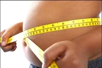 Mẹ béo phì, con chết sớm?