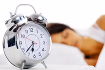 Thiếu ngủ có tác dụng tạo... nếp nhăn