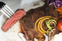 Những thực phẩm nguy hiểm cho mẹ bầu (2)