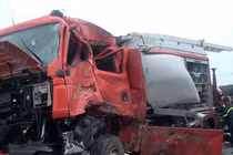 Tai nạn xe cứu hỏa tông xe khách: Một chiến sĩ tử vong