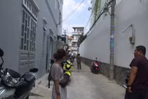 TPHCM: Đang bao vây truy lùng hung thủ đâm chết nữ sinh viên