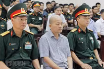 Đề nghị tuyên phạt Út “trọc” Đinh Ngọc Hệ 12-15 năm tù