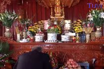 Video: Sắp xếp bàn thờ gia tiên chuẩn nhất để cả đời bình an