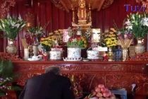 Video: Sắp xếp bàn thờ gia tiên chuẩn nhất để cả đời bình an