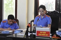 Xét xử bác sĩ Lương: Vì sao đại diện VKSND phải xin lỗi? 