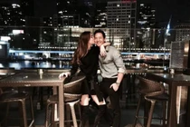 Kim Lý chiều chuộng Hà Hồ và con trai tới mức nào?