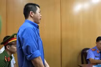 Bất ngờ lý do hoãn xử phiên tòa logo "xe vua"