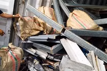 Khởi tố vụ án 100 bánh cocaine trong container thép Pomina 