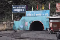 Than, đá rơi khiến một công nhân ngành than tử nạn