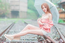 Hy hữu: Thần tượng giải nghệ, người đàn ông mổ bụng tự sát