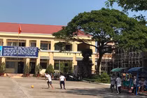 Lai lịch "gây sốc" phụ huynh bắt cô giáo quỳ ở Long An