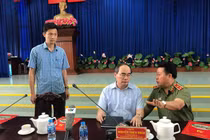 Cháy chung cư Carina Plaza: Có khả năng cài đặt gây nổ? 