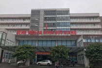 Bác sĩ chẩn đoán sai khiến thai phụ suýt mất con bị chuyển công tác