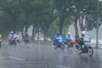 Xuất hiện áp thấp nhiệt đới trên Biển Đông 