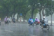 Xuất hiện áp thấp nhiệt đới trên Biển Đông 