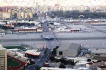 14 đường băng sân bay đáng sợ nhất thế giới