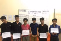 Băng trộm nhí đột nhập nhà công an lấy gì?