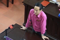 Điều dưỡng viên thay đổi lời khai có lợi gì cho bác sĩ Lương?