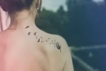 Không thể tưởng tượng lý do chia tay vì "em có hình xăm"