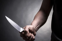 Vì sao cha nhẫn tâm xả “mưa dao” vào vợ chồng con gái? 