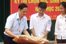 Phù phép điểm thi, Hà Giang còn gây “đại bão giáo dục” gì nữa?