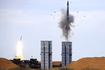 Tiết lộ “động trời” về tên lửa phòng không S-400 ở Syria