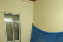 Phát hoảng phòng nghỉ "ổ chuột" giá nửa triệu đồng ở chợ Viềng