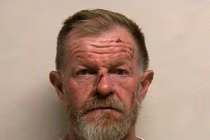 Giận vợ, phi công lái máy bay đâm vào nhà tự sát