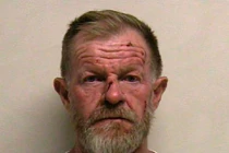 Giận vợ, phi công lái máy bay đâm vào nhà tự sát