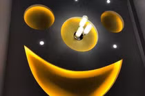 Yêu cầu làm trần nhà lung linh, bàng hoàng nhận về tấm trần 'mặt hề ác'