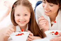 Mách mẹ 5 thực phẩm tốt cho hệ miễn dịch của trẻ