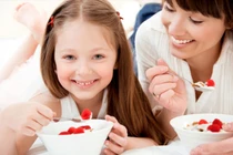 Mách mẹ 5 thực phẩm tốt cho hệ miễn dịch của trẻ