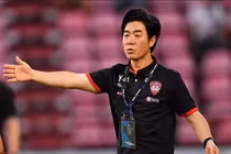 LĐBĐ Thái dùng người Hàn để 'đấu' HLV Park ở SEA Games?